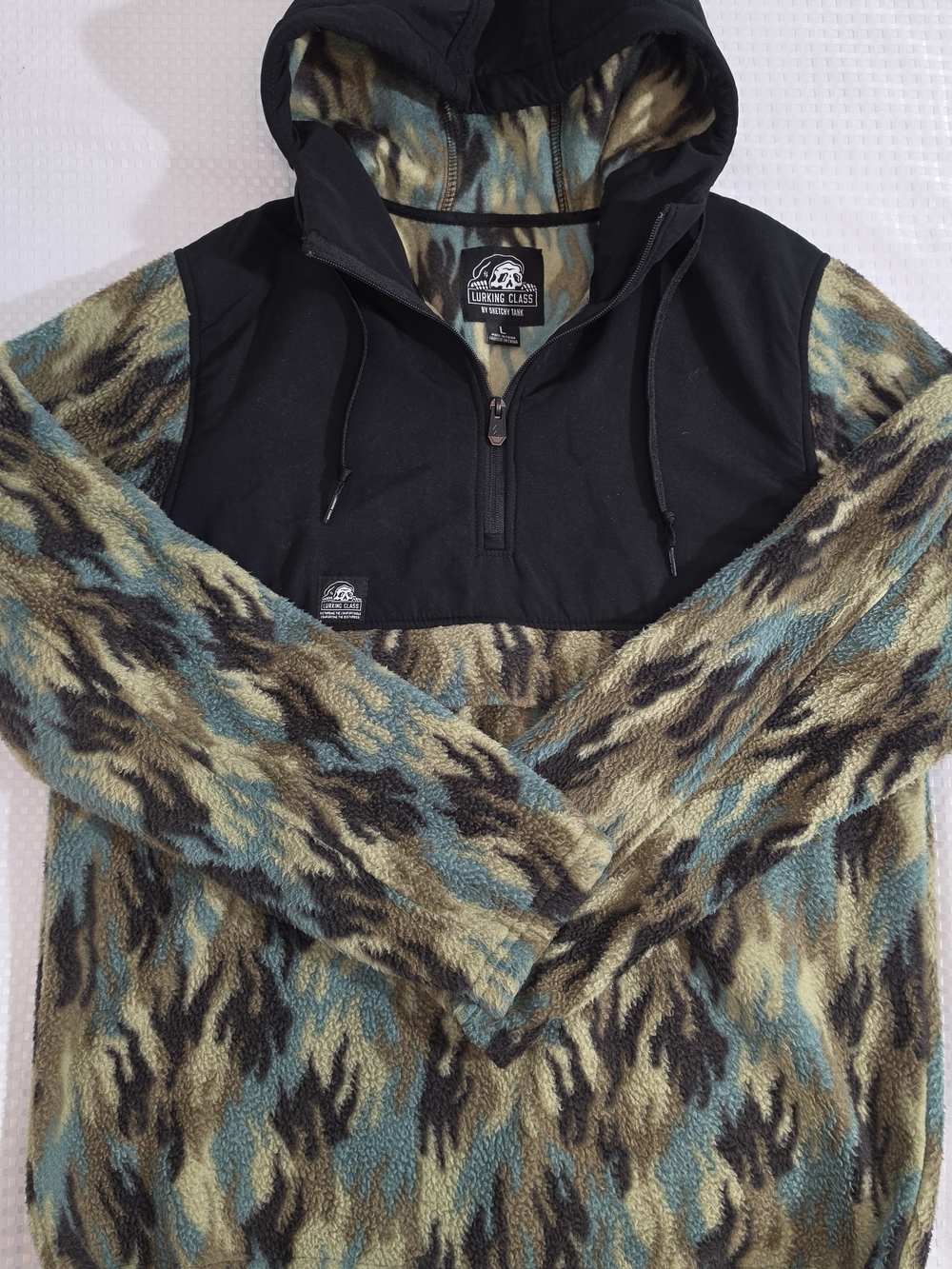 Lurking Class by Sketchy Tank Fuegoflage Camo 1/4 Zip Fleece Hoodie Jacket Men L